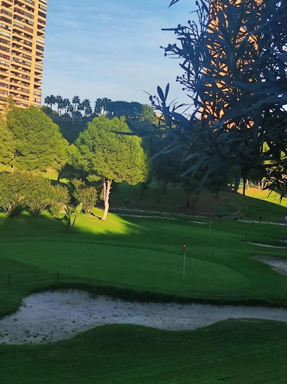 Apartament Costa Rica 2, 150 Meters To The Beach Μπένιντορμ Εξωτερικό φωτογραφία
