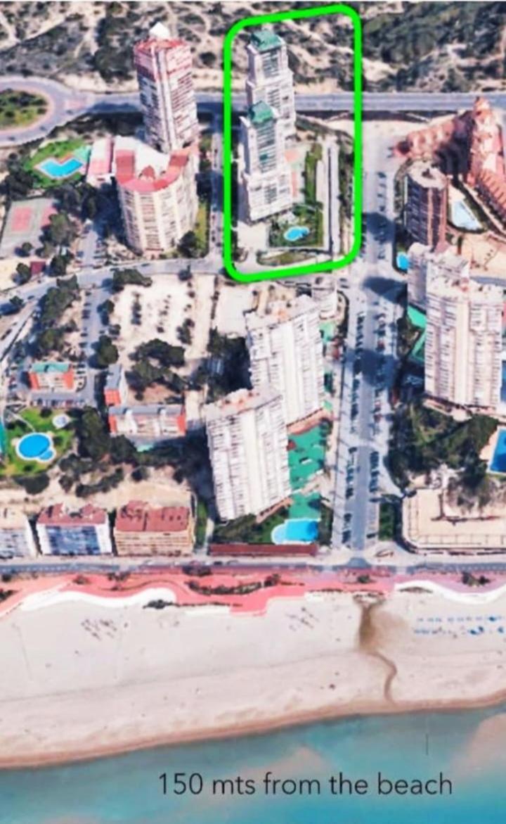 Apartament Costa Rica 2, 150 Meters To The Beach Μπένιντορμ Εξωτερικό φωτογραφία